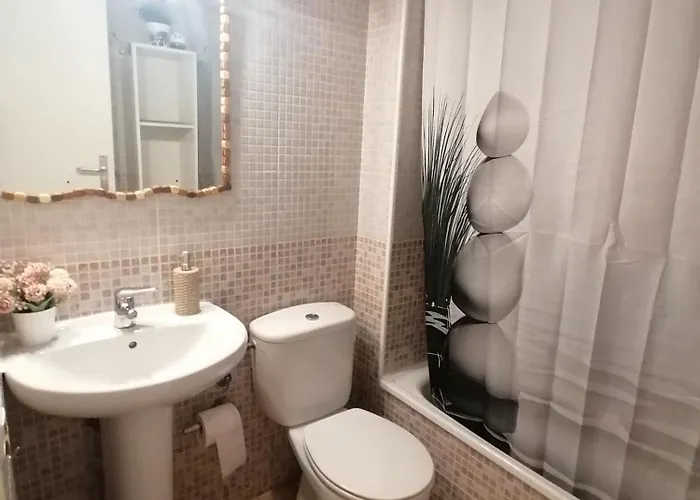 Antigua Bay- Casa Margarita